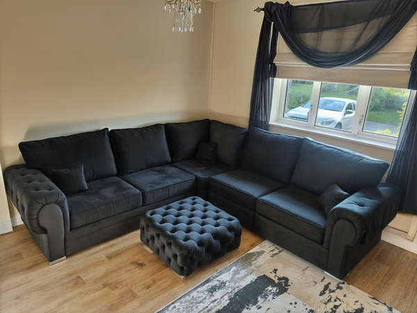Verona Sofa - 5 Seater Corner Sofa - Plush Velvet - Scatter Back Cushions & High Back Cushions