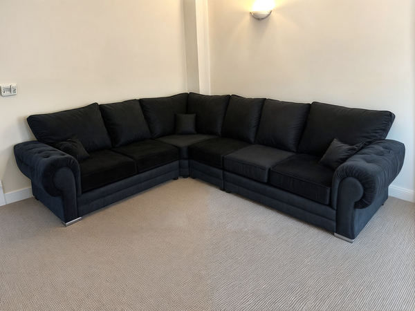 Verona Sofa - 6 Seater Corner Sofa - Plush Velvet - Scatter Back / High Back Cushions